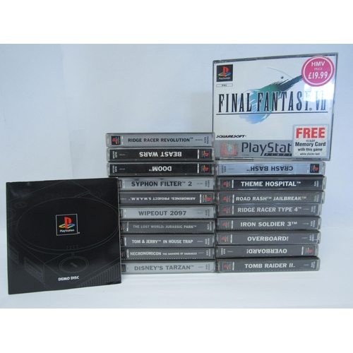 7004 - A collection of Sony Playstation PS1 games to include Final Fantasy VII, Doom, Tomb Raider II, Ridge... 