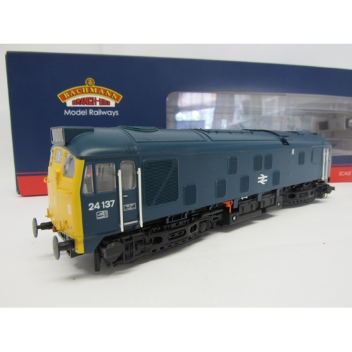 7406 - A boxed Bachmann Branch-Line 00 gauge model railway 32-442 Class 24/1 diesel locomotive '24137' in B... 