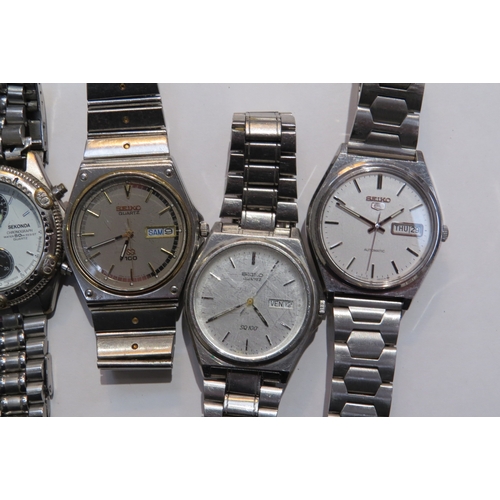 8144 - Five Seiko gents wristwatches and a Sekonda chronograph, including a  chronograph, two quartz SQ100 ... 