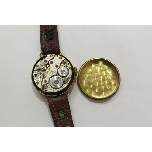 8133 - A 9ct gold cased Perfex ladies wristwatch on leather strap