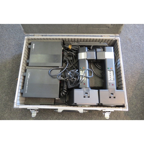 1482 - A blue flight case with 2x Metz 60 CT-1 hammerhead flashes and charges