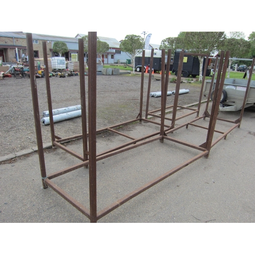 3612 - A metal stillage