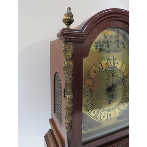 8037 - An early-mid 20th Century mahogany bracket clock with single fusee timepiece movement, the brass pla... 