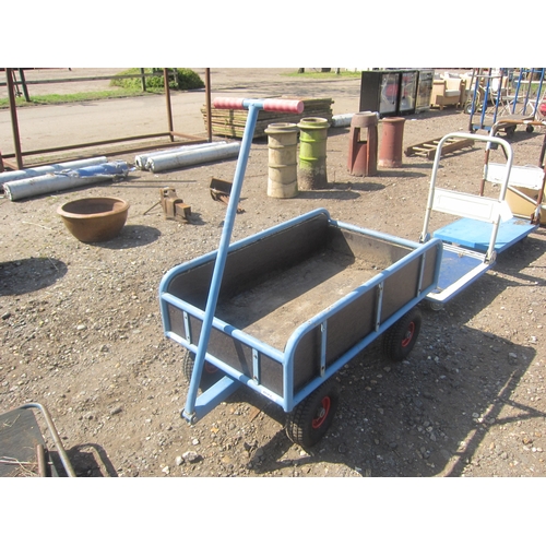 3584 - A garden trolley with raised sides