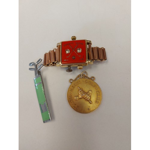 A golfing Domatic Score wristwatch stroke counter, silver golf medal ...