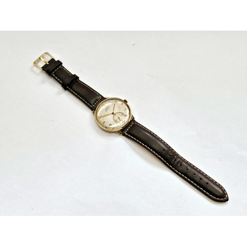 8174 - A vintage Tissot Jumbo gents wristwatch, it has an off-white dial with Arabic numeral hour markers a... 