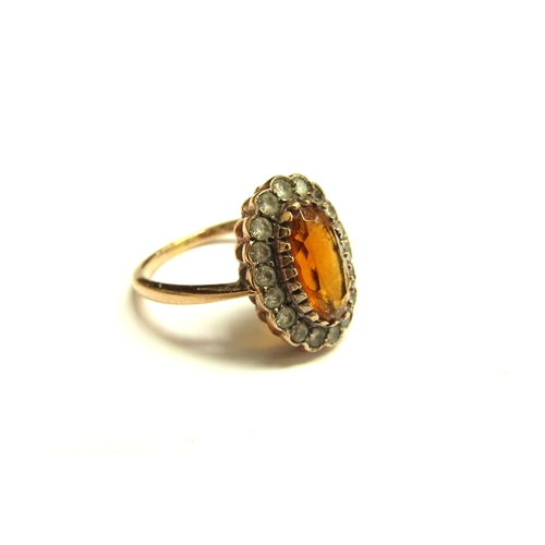 9020 - A 9ct gold paste set ring. Size K/L, 3.1g