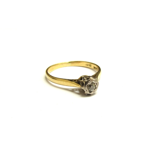 9108 - An 18ct gold diamond solitaire in illusion setting. Size N, 2.2g