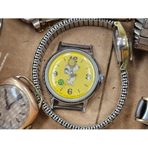 8196 - A group of mixed watches including gold plated examples Timex Snoopy, Pulsar, Elle, Atlantic, Omnia,... 