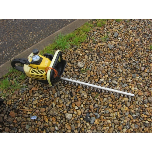 3332 - A Landscape hedge cutter