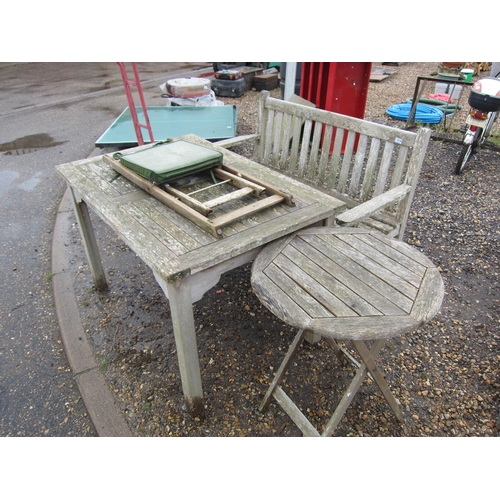 3318 - A hardwood table, bench and drinks table along with a Kreta folding chair