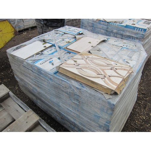 3284 - A pallet of boxed decorative ceramic tiles a/f