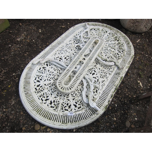 3625 - A flat packed cast alloy garden table