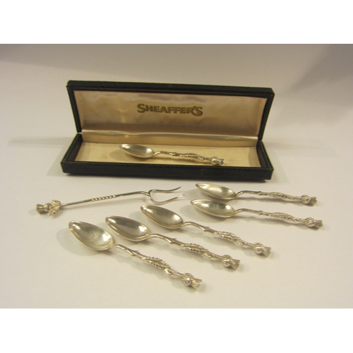 4312 - A set of six Mackay & Chisholm silver teaspoons, thistle and foliate design handles, 82g, together w... 