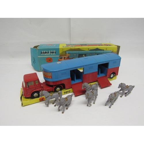 7282 - A Corgi Major Toys diecast 1130 Circus Transporter with Horses, in original pictorial card box (box ... 