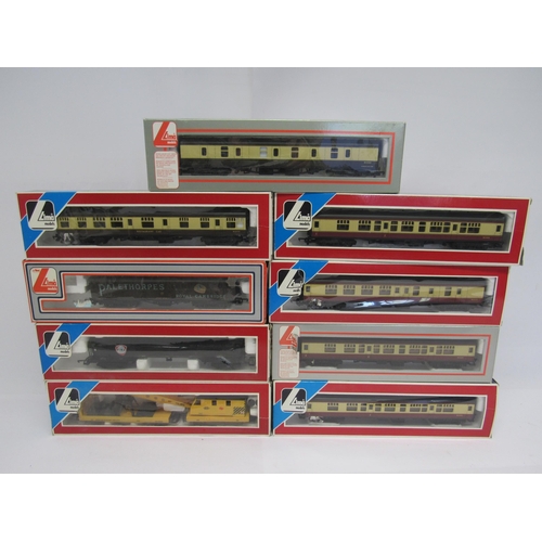 7367 - A collection of boxed Lima 00 gauge model railway rolling stock to include 305698 BR Breakdown Crane... 