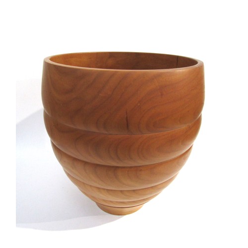 7542 - RICHARD CHAPMAN (b.1951) A large Cherry sculptural vase, turned horizontal banding. Signed to base. ... 