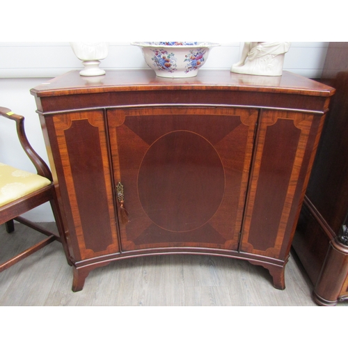 5468 - A 19th Century mahogany cross-banded concave single door sideboard/cupboard on splayed legs 86cm x 9... 