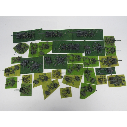 7293 - A collection of hand painted plastic and metal wargames WWII military miniature figure dioramas (app... 