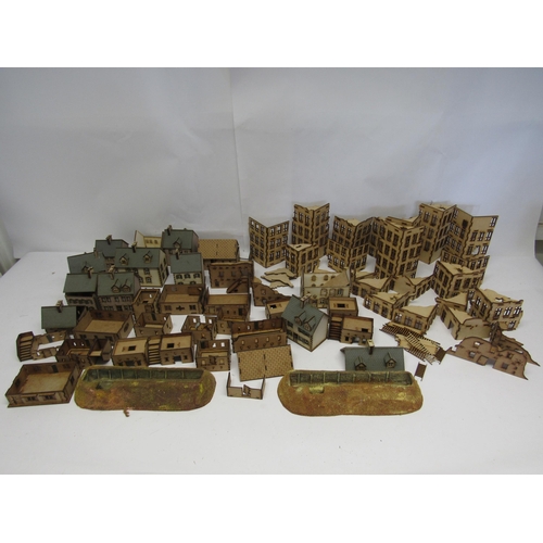 7295 - A collection of WWII themed wargames accessories to include hand painted military figures, plastic k... 