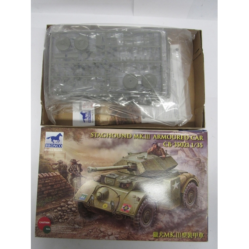 7303 - Nine Bronco 1:35 scale militayr plastic model kits to include CB35188 Loyd Carrier No.2 MkII Anti-Ta... 