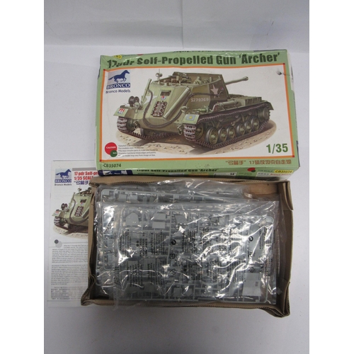 7303 - Nine Bronco 1:35 scale militayr plastic model kits to include CB35188 Loyd Carrier No.2 MkII Anti-Ta... 