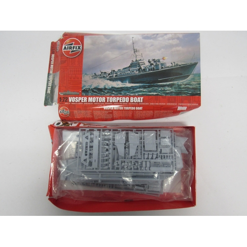 7349 - Seven assorted ship plastic model kits to include Revell 1:350 scale German Destroyer Type 1936, 505... 