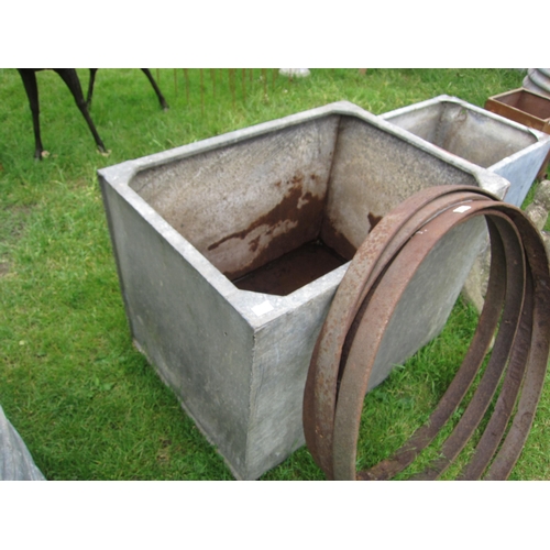 6154 - A galvanised water tank, 38