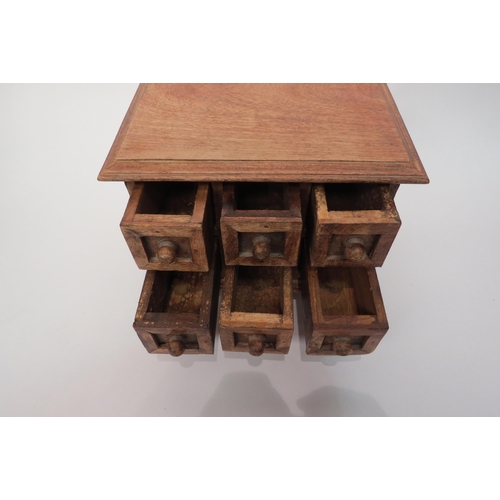 4181 - A bank of six wooden spice drawers, 17cm tall x 17cm deep x 23cm long  (R)  £15