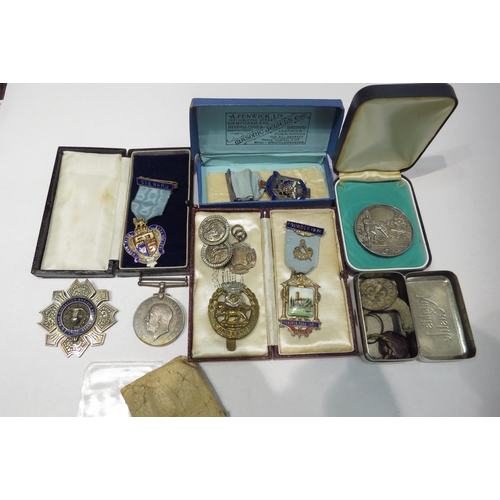4311 - Silver medals including L & S.W.R swimming medal 1903, silver Masons medals including hand painted e... 