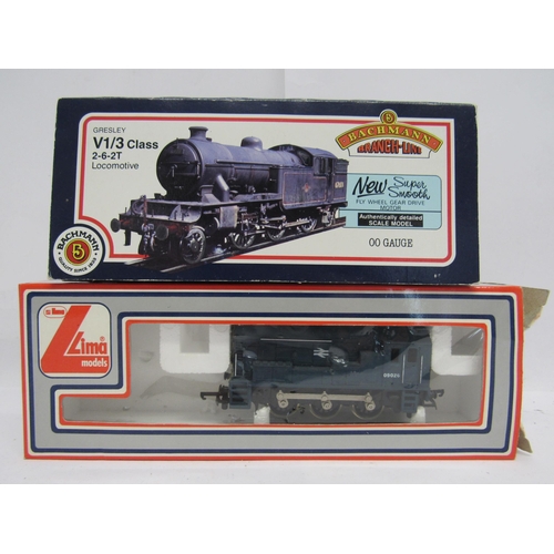 7402 - Two boxed 00 gauge model railway locomotives to include Bachmann Branch-Line 31-602 Class V1 2-6-2T ... 