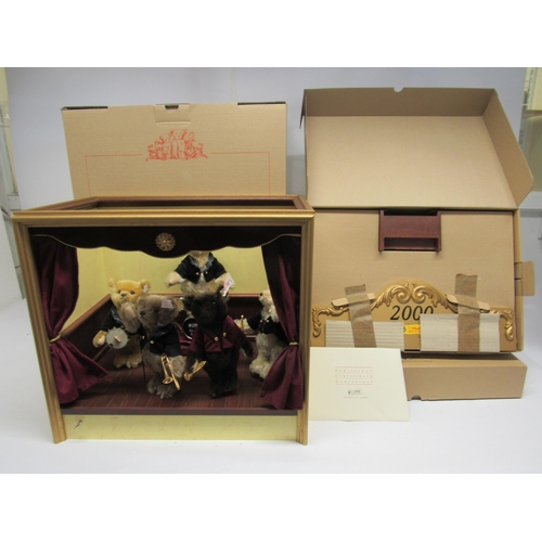 7098 - A boxed Steiff limited edition Millennium Band 2000, comprising five mohair teddy bears with banjo, ... 