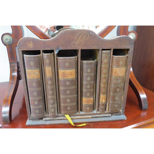 1010 - A leather desk book stand, 31cm tall x 35cm wide x 18cm deep      (R) £25