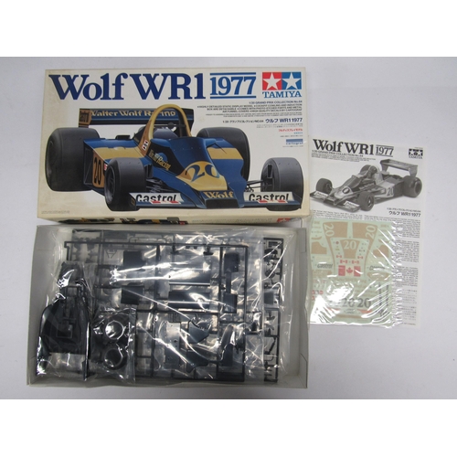 7308 - Three Tamiya 1:20 scale Formula One racing car plastic model kits to include 20025 Williams Renault ... 