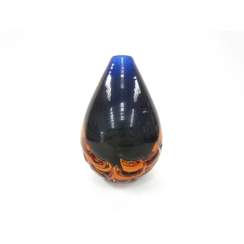 7165 - A Berenek Sklo glass tear form vase in blue and peach glass. 19.5cn high