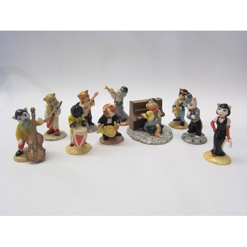 8008 - A Beswick Cats' Chorus collection of ten figures - 