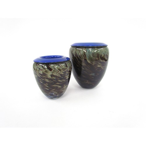 7174 - Two glass studio glass vases by Will Shakspear, signed 'SHAK to base', tallest 14cm