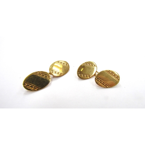 9287 - A pair of 9ct gold cufflinks, 4.9g