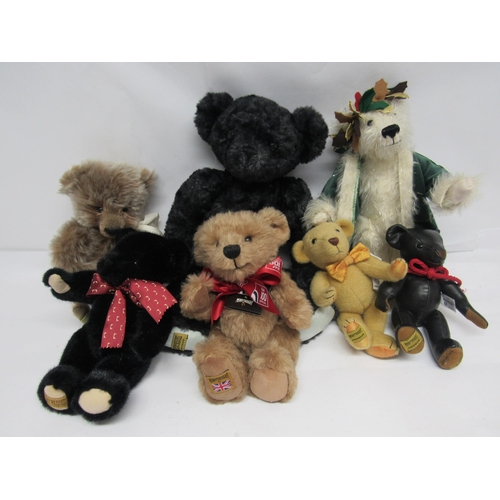 7141 - A collection of modern Merrythought teddy bears including RAF 100 Appeal, limited edition Christmas ... 