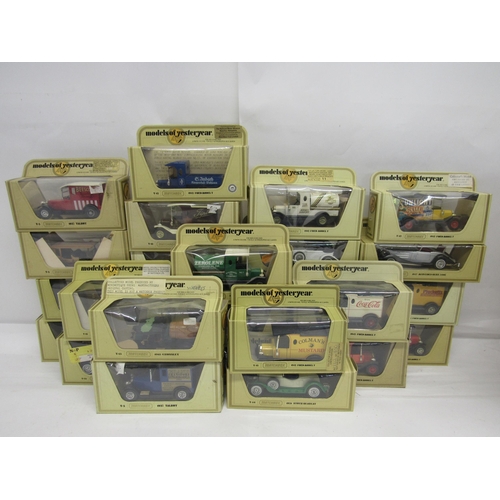 7234 - A collection of Matchbox Models of Yesteryear diecast vehicles including code 3 refinished examples ... 