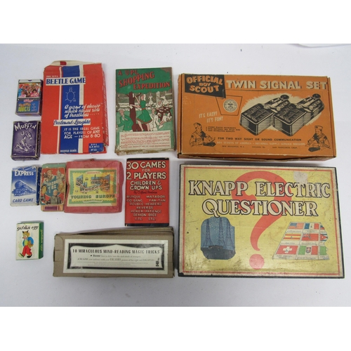 7176 - A collection of vintage toys and games including Official Boy Scout Twin Signal Set, Knapp Electric ... 