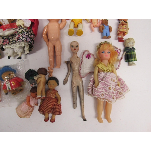 7128 - A collection of dolls house dolls and other small and miniature dolls including celluloid, ceramic, ... 