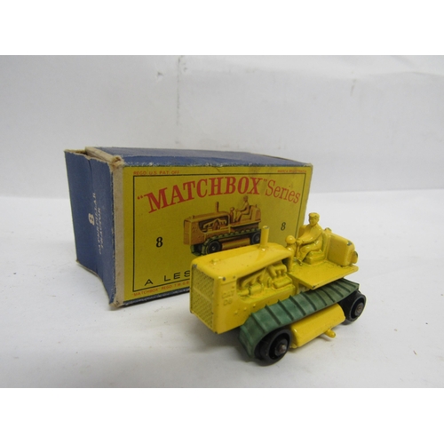 7273 - A collection of boxed Lesney Matchbox Series diecast vehicles to include Major Pack M-4 Ruston-Bucyr... 