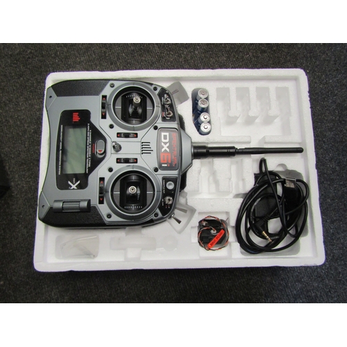 1256 - A Spektrum DX6i RC transmitter and AR6210 receiver.  Boxed with USB lead, instructions and batteries... 