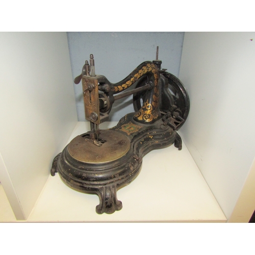 1259 - A Jones hand crank sewing machine