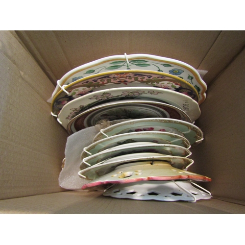 1361 - A quantity of ceramic plates (12)     (Group)