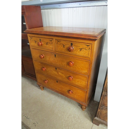 2086 - A scumble painted Victorian pine two over 3 chest of drawers with bun handles