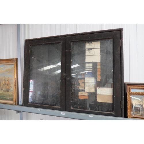 2097 - A vintage British Railway notice board cabinet   (R) £80