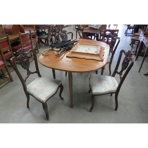 2171 - A set of four mahogany carved and pierced detail and bow top   (E) £20-30