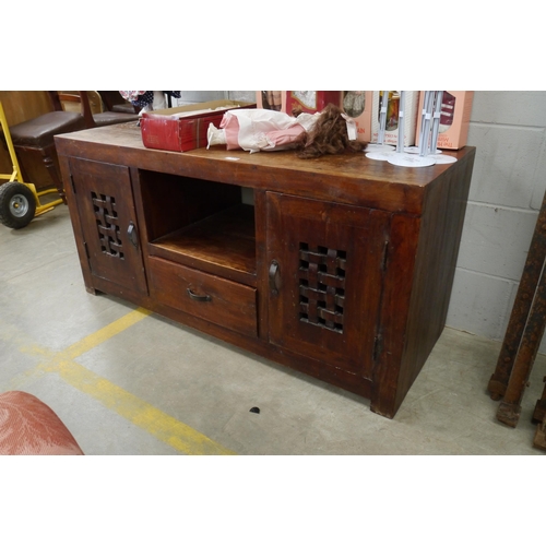 2249 - An oriental hardwood entertainment unit   (E) £10-15